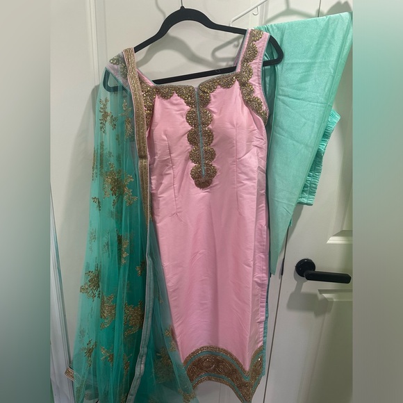 Indian pink pajami suit - Picture 2 of 4